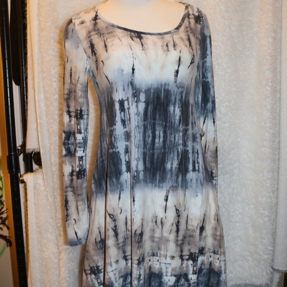 entro ladies dress size small tye-die light weight stretchy